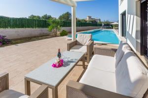 Garonda Hotel Лукмахор Екстериор снимка